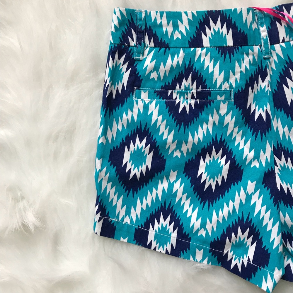 pattern shorts - Picture 4 of 5